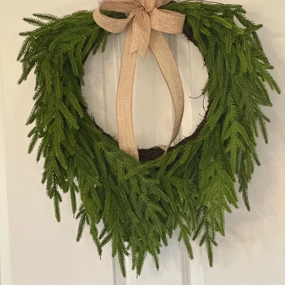Elegant Green Holiday Wreath with Burlap Bow